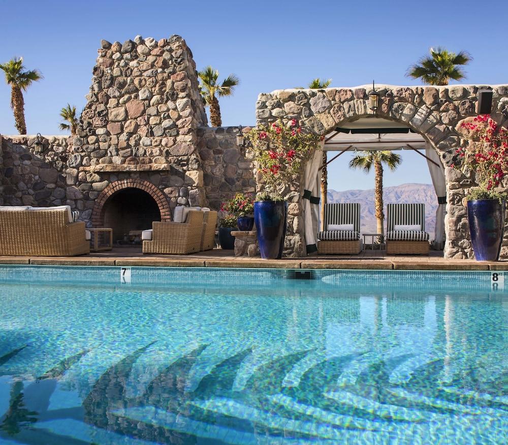 The Inn At Indian Village Eksteriør bilde The pool at the Ace Hotel Palm Springs